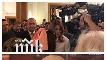 ОТ ПЪРВО ЛИЦЕ: Румен Радев прави партия с принц Кирил, видни костовисти, протестъри и духа на Слави Трифонов в Лондон