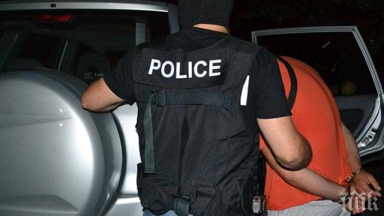 ПАК СЕ ПРОЧУХМЕ! В Испания задържаха български автокрадец, използвал фалшиви дипломатически номера