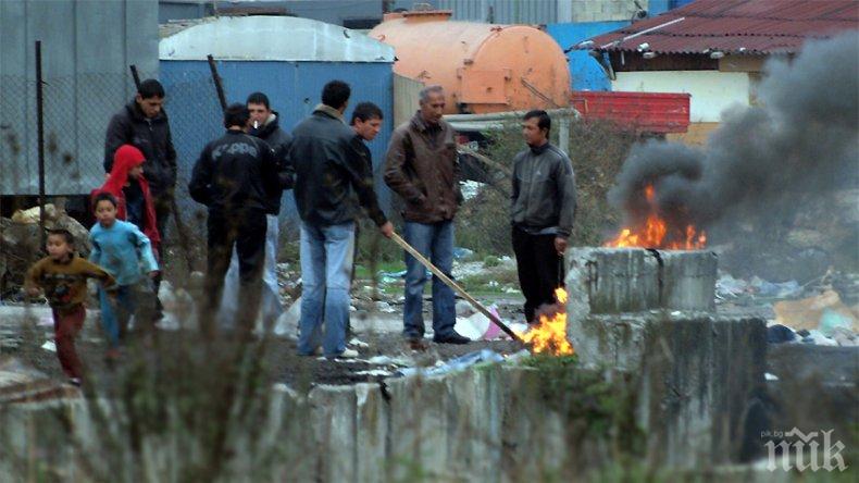 ЕКШЪН: Цигани отвлекли момичета, на път за Максуда те скочили от колата в движение