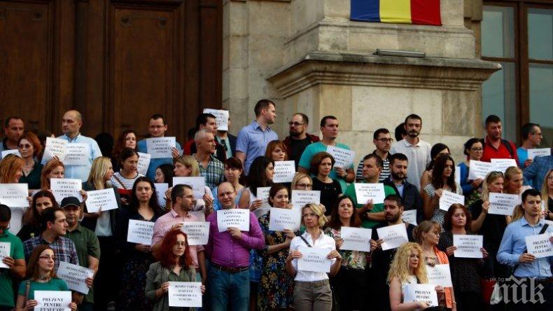 Прокурорите в Румъния треперят за постовете си