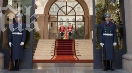 президентът обсъди цацаров лазар груев преместването гдбоп