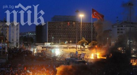 пети загинал протестите турция