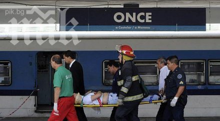 трима загинаха сблъсък два влака близо буенос айрес