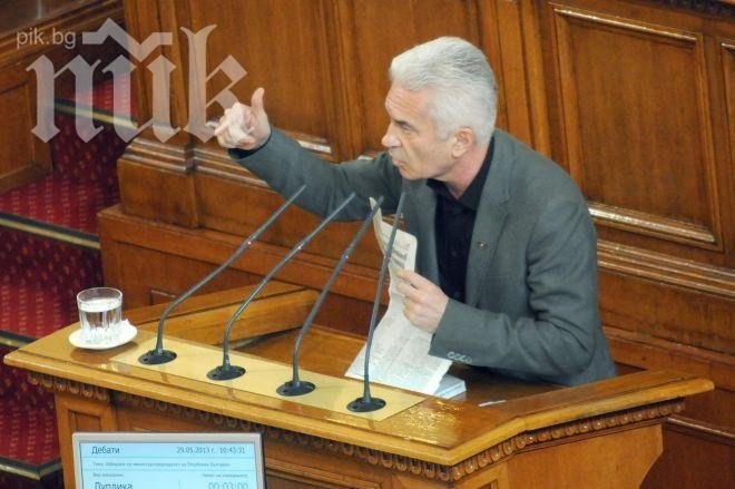 Сидеров поиска да няма ограничения за дарения към партиите