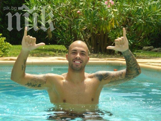 Ники Михайлов заменя Алисия с Никол Станкулова?