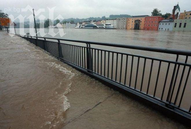 Високата вълна на Дунав идва насам