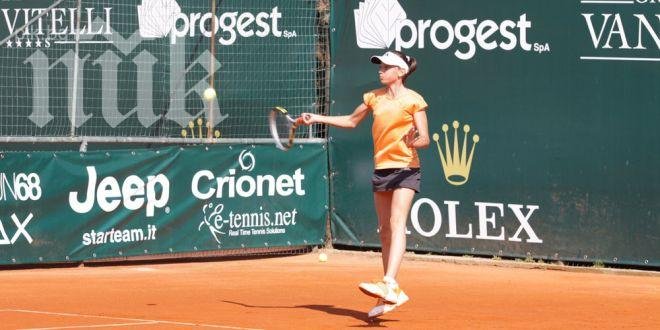 Петя Аршинкова на полуфинал в Милано