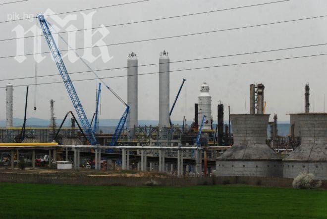 „Лукойл“ дарили на Община Бургас 12 млн. лева за пет години