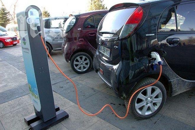 Само 50 електромобила се движат из България