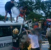 Десетки загинали и ранени при катастрофа в Пакистан
