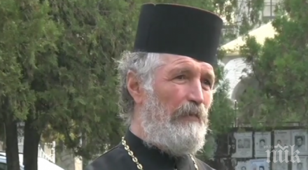 един свещеник стана певец