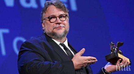 режисьорът гийермо дел торо проект анимационен мюзикъл нетфликс