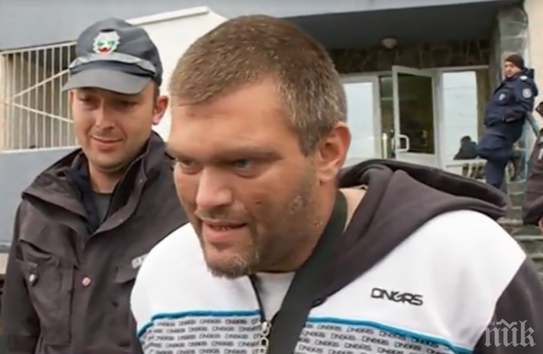 АРОГАНТНО: Надрусаният пич, който помете 7 коли в София, продал колата си час след мелето на... 