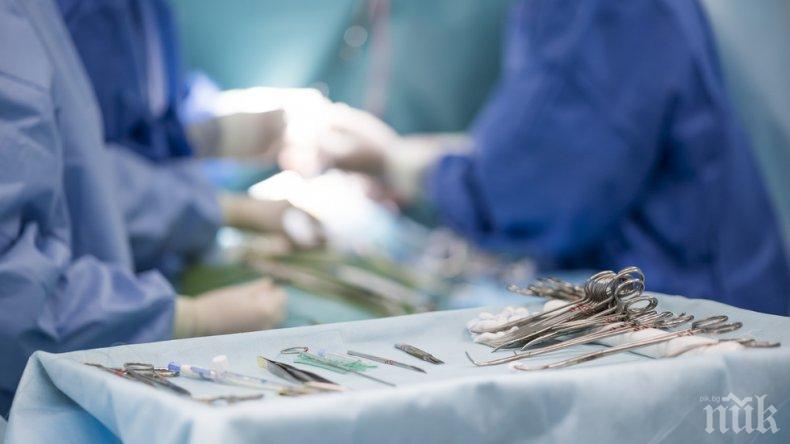 Откриха пирони, игли и стъкла в стомаха на мъж в Етиопия
