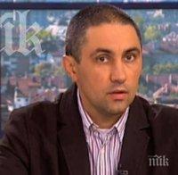 Асен Генов: Симеонов се извинил, сега може ли да поговорим дали някой използва майките - което е свинщина?