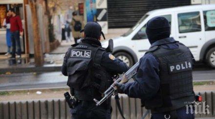 българи арестувани турция кражби банкомати