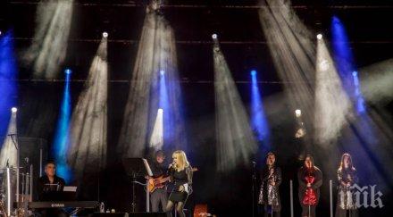 легенда 000 аплодираха лили иванова рамките националното турне