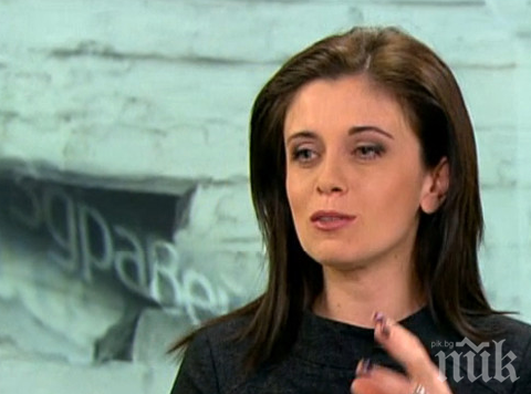 СМЯХ В ЕФИРА: Водещата на Събуди се със сутрешен гаф! Превърна Враца в...