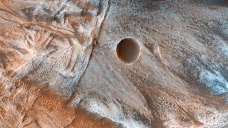 Водата на Марс е идеална среда за зараждане на живот
