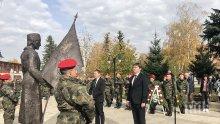 В Деня на Будителите Илиан Тодоров откри паметник на опълченците в Самоков