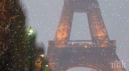 сняг изненада париж столицата франция превърна зимна приказка снимки