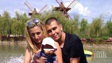 Ето кога и къде ще погребат в белите им рокли Дарина и малката Никол