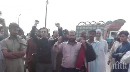 трети ден протести пакистан блокираха магистрали линии видео