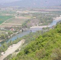 Започва укрепване на бреговете на река Крумовица край Крумовград