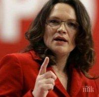 Германските социалдемократи ще мислят върху коалицията си с Ангела Меркел до декември