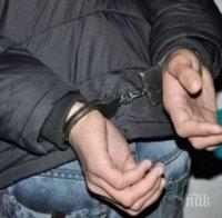 Полицията залови двама крадци, разбивали изби в Бургас