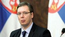 На четири очи: Президентът на Сърбия поканен на среща с Ангела Меркел