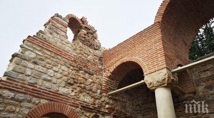 реставрираха църквата йоан алитургетос несебър снимки