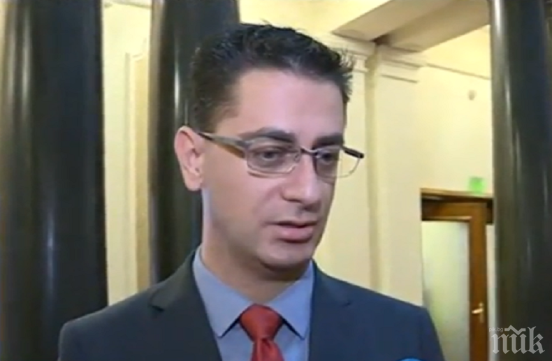 ЛОВ НА ВЕЩИЦИ: Депутат на Марешки за имунитета: Ще си го дам, уязвяват ни заради него