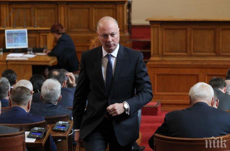 Росен Желязков открива художествена фотоизложба