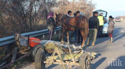 бързи яростни циганско семейство обърна каруцата дебелт спасяват линейка