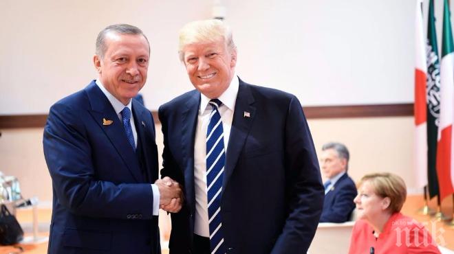 На четири очи: Реджеп Ердоган и Доналд Тръмп проведоха кратка среща в Париж