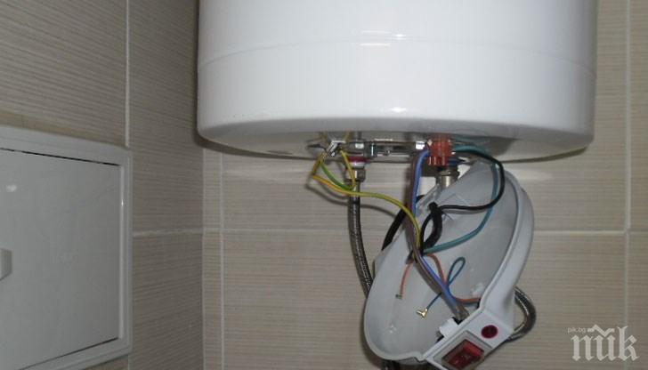 ТРАГЕДИЯ: Ток удари 14-годишно момиче в банята! Детето почина