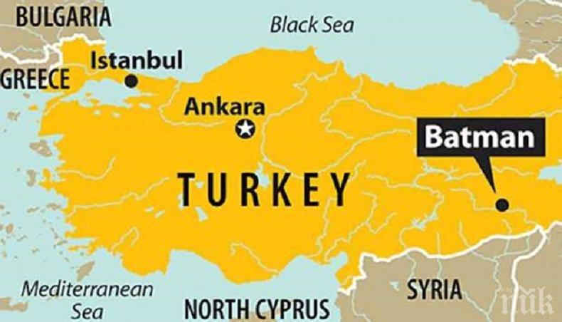 Турция праща учебници за училищата в Сирия