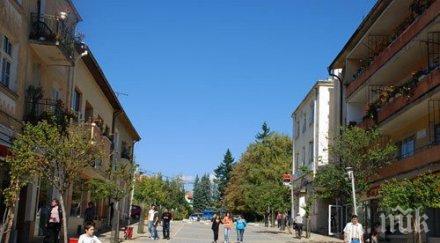 бизнесмени шанхай вдигат завод гоце делчев