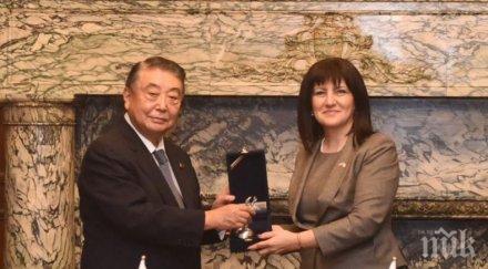 караянчева срещна председателя долната камара японския парламент