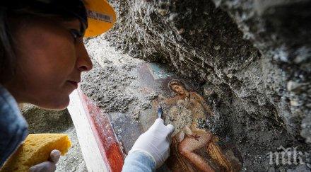 археолози откриха фреска еротична сцена древния помпей