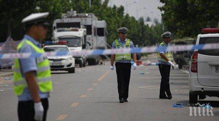 девет загинали верижна катастрофа автомобила китай