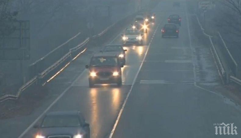 Депутатите гледат на второ четене Кодекса за застраховането