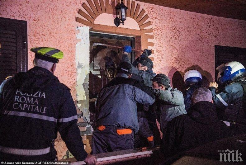Италианската полиция конфискува мафиотски вили при акция в Рим

