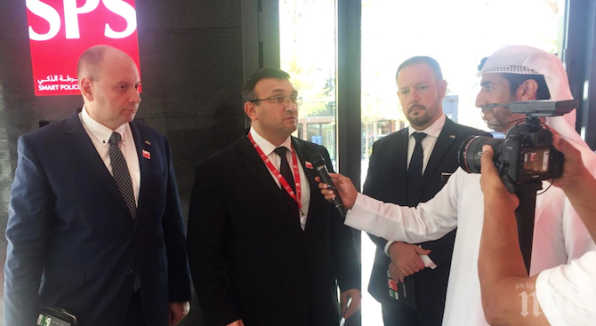Министър Маринов посети националната полиция на Дубай (СНИМКИ)