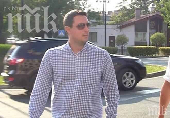 Петокласник заби юмрук на учител 