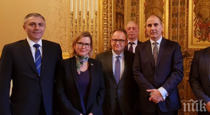 Цветанов заведе депутати от комисията по вътрешна сигурност във Франция