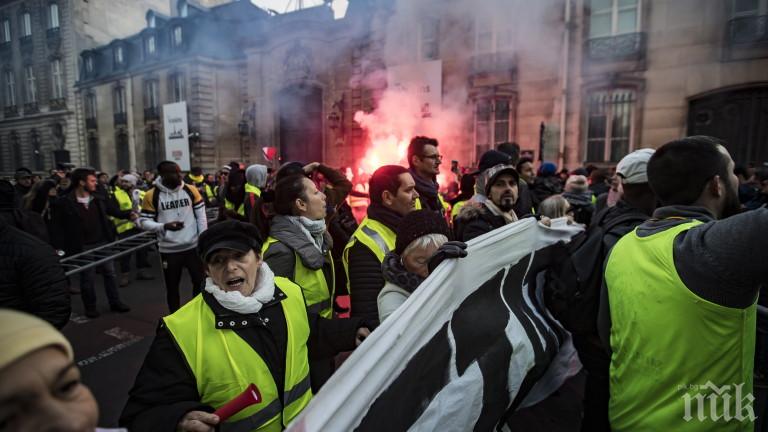 Втора жертва на протестите на „жълтите жилетки“ във Франция
