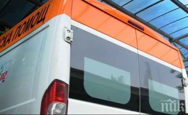 Петима пострадаха в катастрофа на входа на Златоград