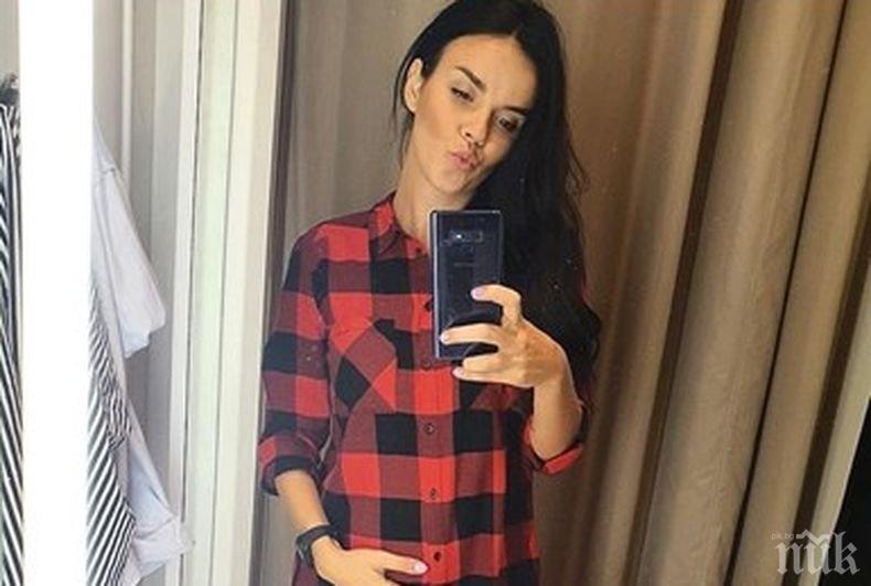 НЕВОЛИ: Акне тормози бременната Мона Гочева 